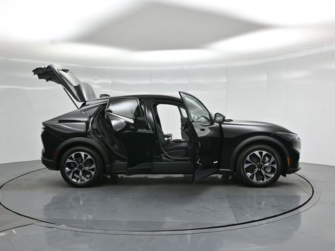 New 2026 Ford Mustang Mach-E Select image 4