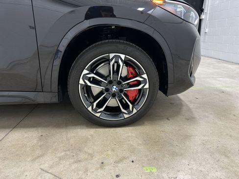 Used 2025 BMW X1 xDrive28i w/ Technology Package image 13