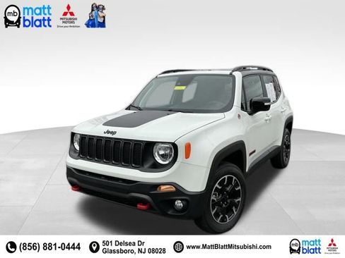 Used 2023 Jeep Renegade Trailhawk image 2