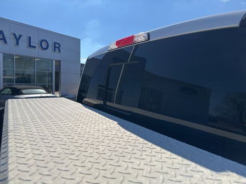 Certified 2018 Ford F150 Lariat w/ Equipment Group 502A Luxury image 13