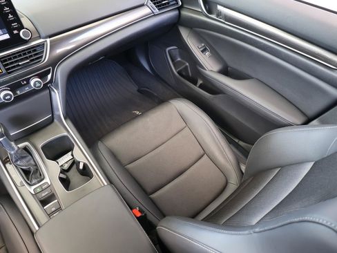 Used 2022 Honda Accord Sport image 18
