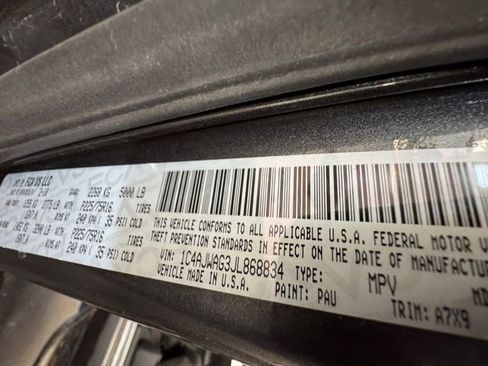 Used 2018 Jeep Wrangler Sport AWD/4WD image 27