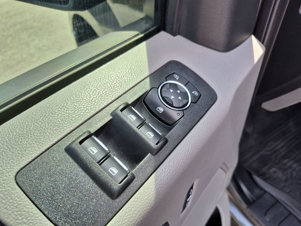 Used 2020 Ford F150 XL w/ Equipment Group 101A Mid AWD/4WD image 22