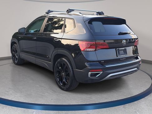 Used 2022 Volkswagen Taos SE AWD/4WD image 7
