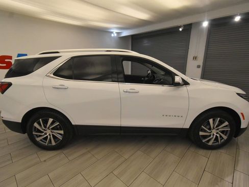 Used 2022 Chevrolet Equinox Premier AWD/4WD image 6