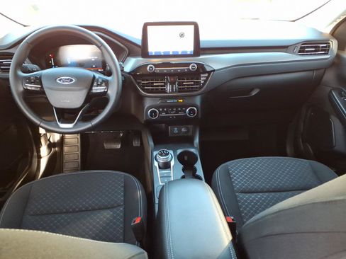 Certified 2023 Ford Escape Active FWD image 18