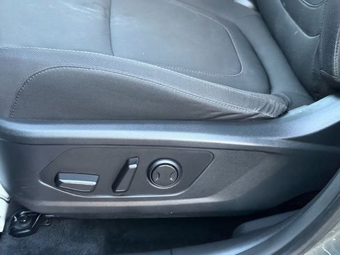 Used 2022 Hyundai Tucson SEL image 15