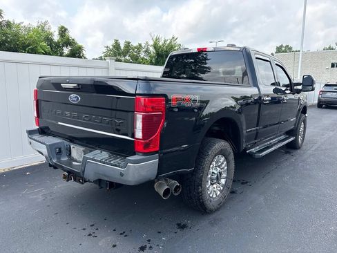 Used 2022 Ford F250 XLT w/ XLT Premium Package AWD/4WD image 3
