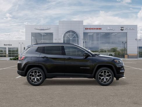 New 2026 Jeep Compass Limited w/ Mopar All Weather Package image 21