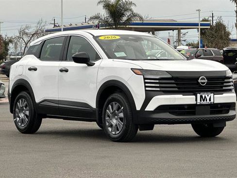 New 2026 Nissan Kicks S image 2