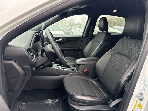 Certified 2024 Ford Escape ST-Line Select w/ Tech Pack #1 image 15