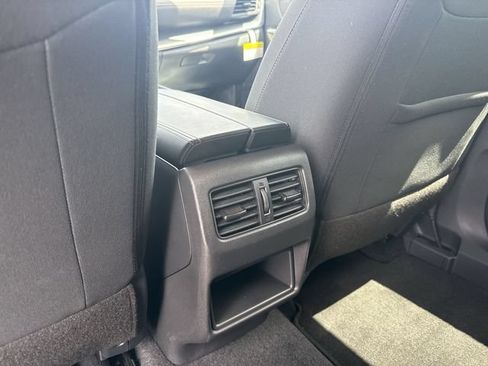 Used 2026 Nissan Rogue S FWD image 20