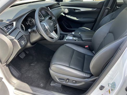 Used 2025 INFINITI QX50 Luxe image 7