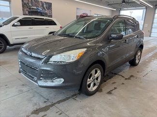Used 2016 Ford Escape SE w/ Equipment Group 201A video 1