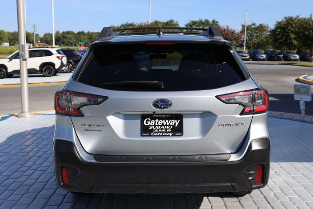 Used 2020 Subaru Outback Premium w/ Popular Package #1 AWD/4WD image 4