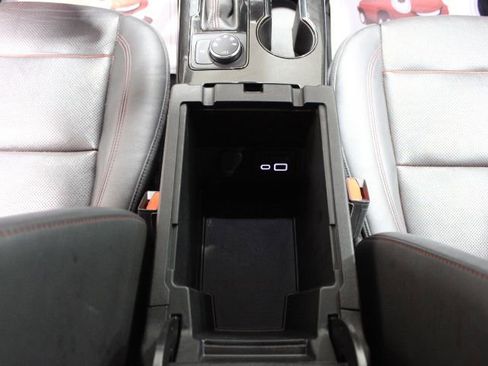 Used 2019 Chevrolet Blazer RS w/ LPO, Floor Liner Package image 33