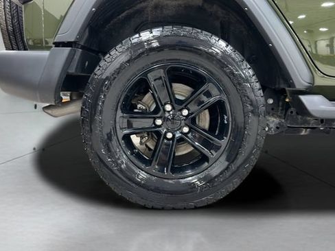 Used 2023 Jeep Wrangler Unlimited Sport AWD/4WD image 24