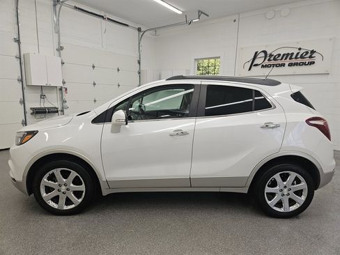 Used 2017 Buick Encore Essence w/ Experience Buick Package image 8