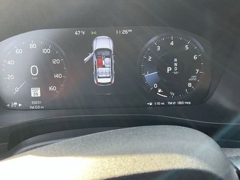 Used 2022 Volvo XC40 T5 R-Design w/ Advanced Package image 13