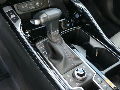 Certified 2024 Kia Sorento SX Prestige w/ Sage Leather Package image 22