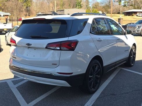 Used 2022 Chevrolet Equinox RS w/ RS Leather Package image 5