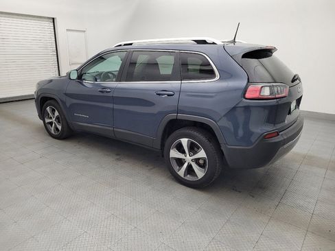 Used 2019 Jeep Cherokee Limited FWD image 3