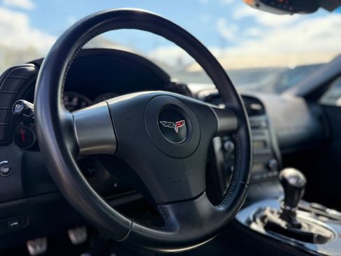 Used 2008 Chevrolet Corvette Coupe image 17