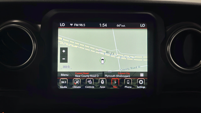 Used 2022 Jeep Gladiator Rubicon w/ LED Lighting Group AWD/4WD image 14