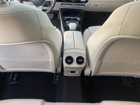 Used 2022 Mercedes-Benz CLA 250 image 16