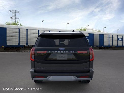 New 2026 Ford Expedition Max Platinum w/ Driver's Package AWD/4WD image 5