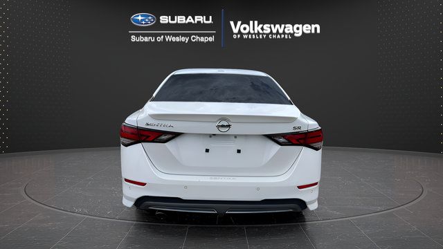 Used 2022 Nissan Sentra SR w/ Lighting Package FWD image 6