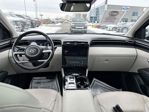 Used 2024 Hyundai Tucson Limited image 10