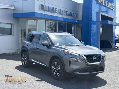 Used 2023 Nissan Rogue SL w/ SL Premium Package