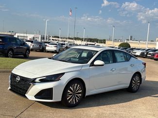 New 2025 Nissan Altima 2.5 SV w/ SV Premium Package video 2