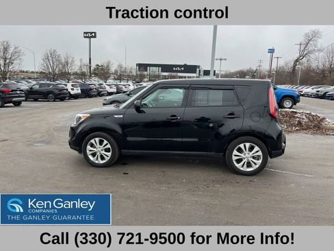 Used 2016 Kia Soul + image 15