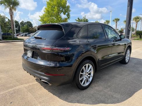 Used 2019 Porsche Cayenne AWD/4WD image 5