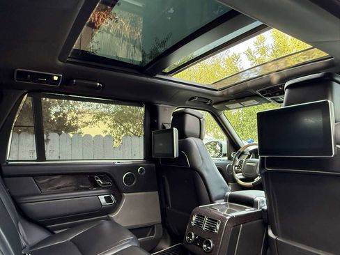 Used 2018 Land Rover Range Rover Long Wheelbase Autobiography image 26