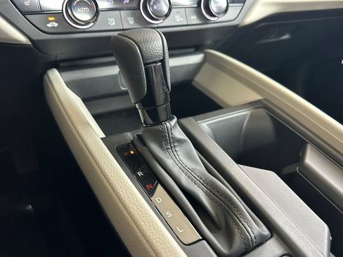 Certified 2024 Honda Accord EX image 22