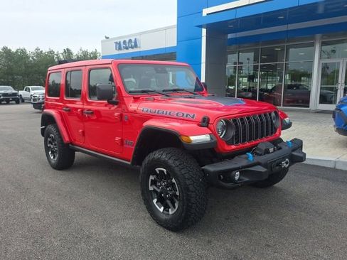 Used 2024 Jeep Wrangler Unlimited Rubicon 4xe AWD/4WD image 1