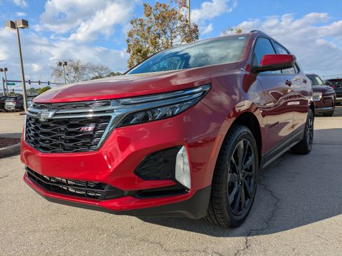 Used 2022 Chevrolet Equinox RS image 8