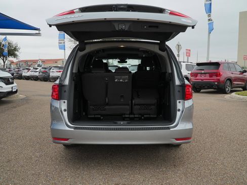 Used 2023 Honda Odyssey EX-L image 7