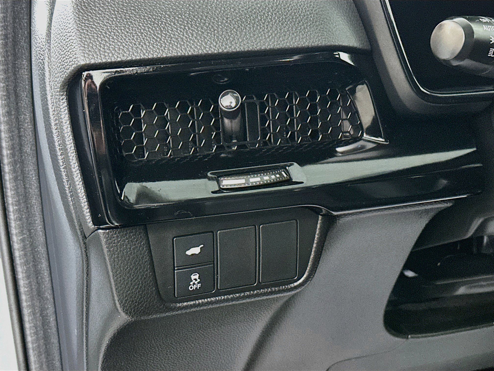 Used 2024 Honda CR-V EX-L image 10