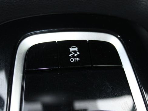 Certified 2024 Toyota Corolla LE image 21