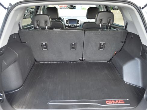 Used 2019 GMC Terrain SLT FWD image 22