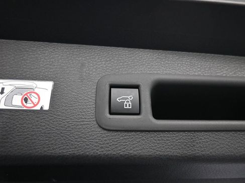 New 2026 Toyota Sienna XLE Woodland Edition image 23