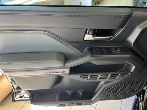 New 2025 Toyota Tacoma 4x4 Double Cab Hybrid image 9