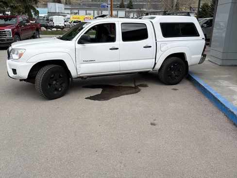 Used 2013 Toyota Tacoma 4x4 Double Cab w/ SR5 Pkg image 20