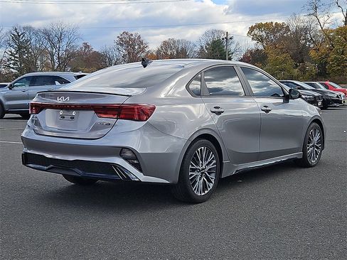 Certified 2023 Kia Forte GT-Line image 7
