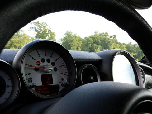 Used 2014 MINI Cooper S image 32