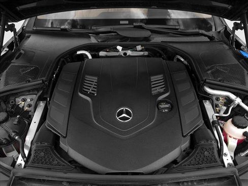 New 2025 Mercedes-Benz S 580 4MATIC Sedan image 8